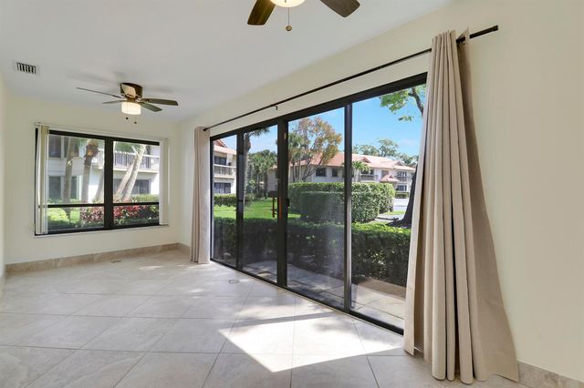 1111 Duncan Circle 104, Palm Beach Gardens, FL 33418