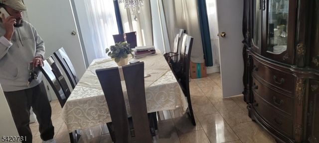 64 Seger Ave, Clifton City, NJ 07011