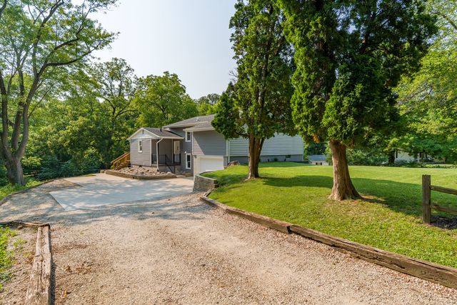 3224 11th Street, Moline, IL 61265