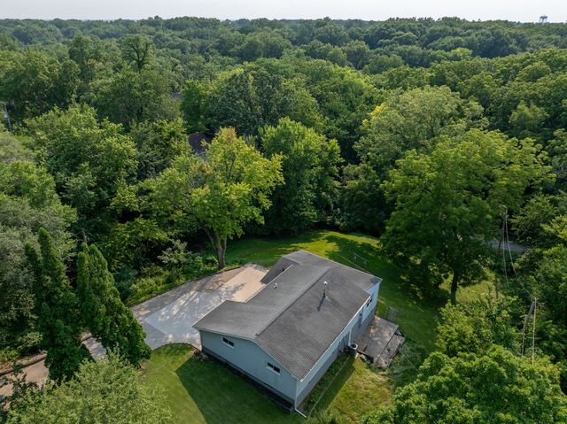 3224 11th Street, Moline, IL 61265