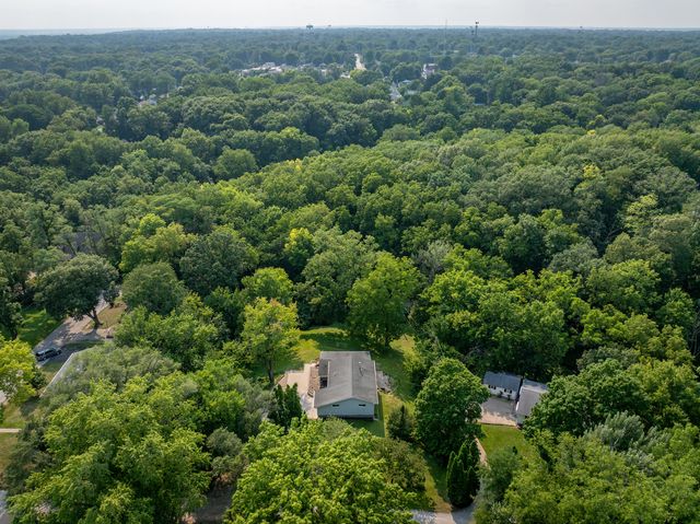 3224 11th Street, Moline, IL 61265