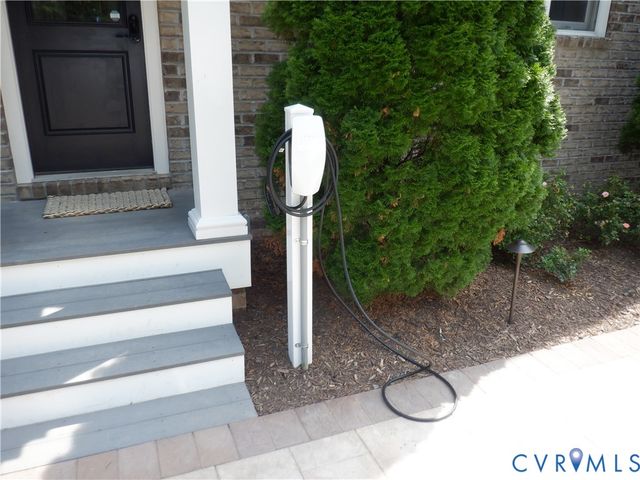 18374 Dogwood Trail Rd, Rockville, VA 23146