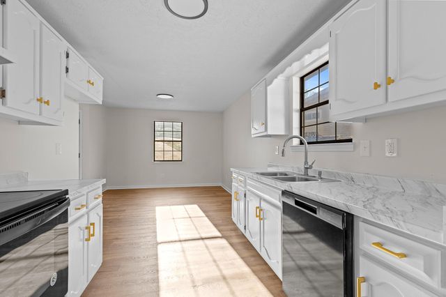7717 Hansley Drive, Chattanooga, TN 37416