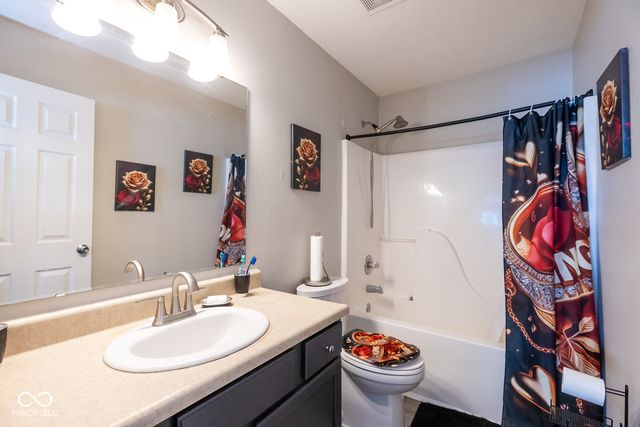 5819 Jackie Lane, Indianapolis, IN 46221
