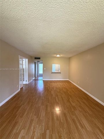 6001 NW 61st Ave 206, Tamarac, FL 33319