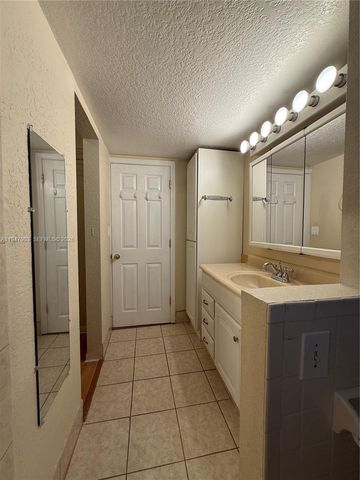 6001 NW 61st Ave 206, Tamarac, FL 33319