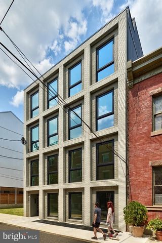 2007 CAMBRIDGE ST, Philadelphia, PA 19130