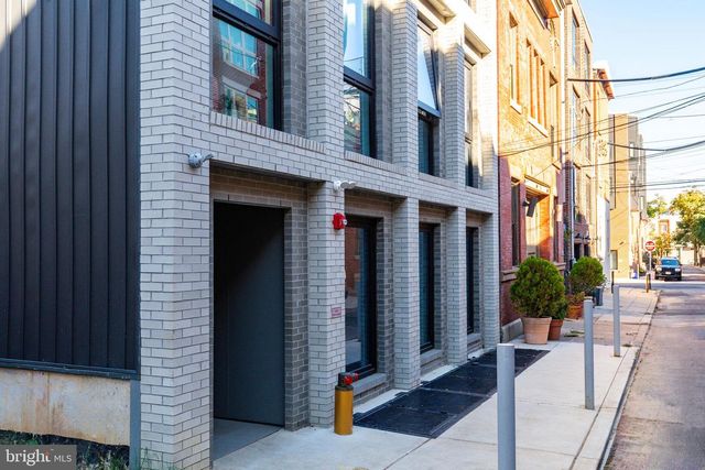 2007 CAMBRIDGE ST, Philadelphia, PA 19130