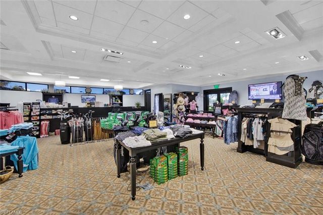 8086 Queen Palm LN 328, Fort Myers, FL 33966