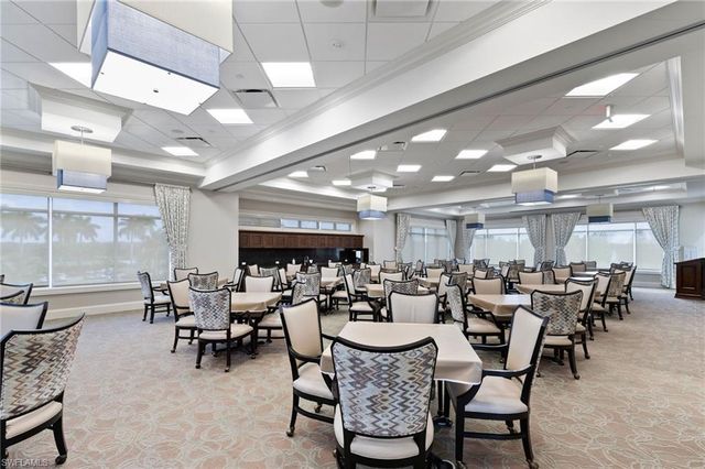 8086 Queen Palm LN 328, Fort Myers, FL 33966