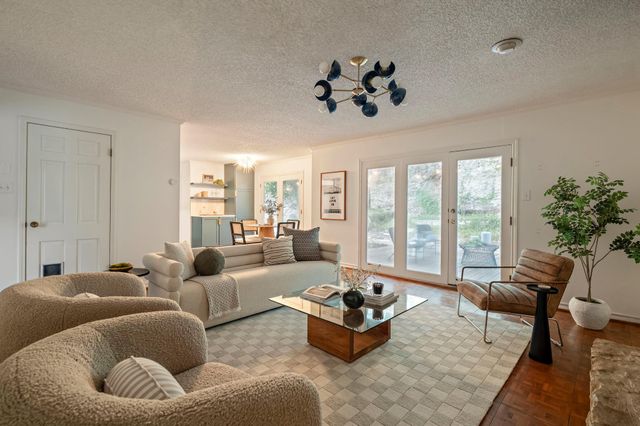 3908 Knollwood DR, Austin, TX 78731