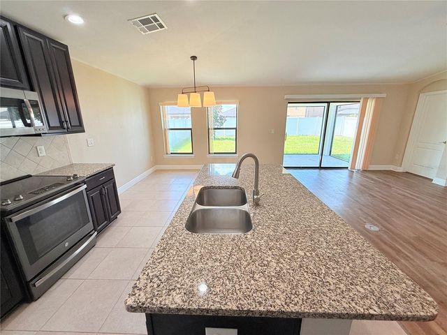 14323 HADDON MIST DRIVE, Wimauma, FL 33598