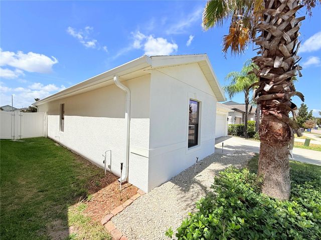 14323 HADDON MIST DRIVE, Wimauma, FL 33598