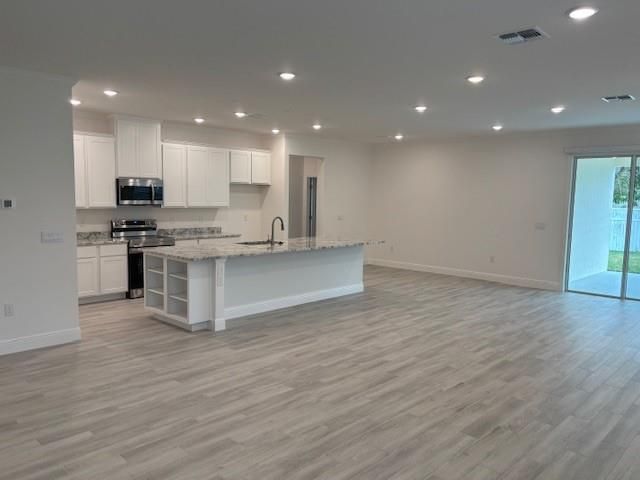 1618 SE Shepard Lane, Port St. Lucie, FL 34983