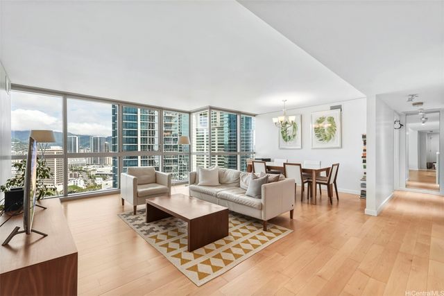 1177 Queen Street 2909, Honolulu, HI 96814