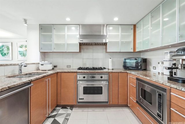 1177 Queen Street 2909, Honolulu, HI 96814