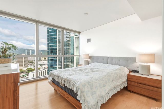 1177 Queen Street 2909, Honolulu, HI 96814