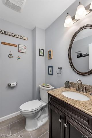 484 W Beechdale Street, Commerce Twp, MI 48382