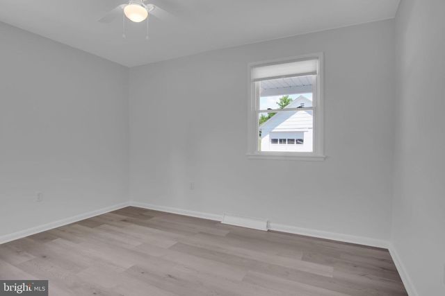 1125 TURNPIKE RD, Elizabethtown, PA 17022