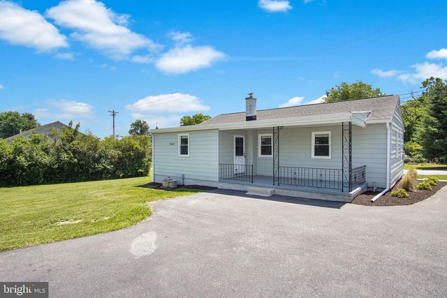 1125 TURNPIKE RD, Elizabethtown, PA 17022