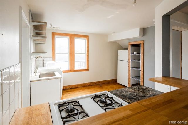 13512 Gable Street, Hamtramck, MI 48212