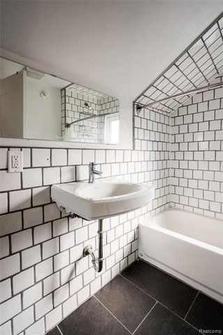 13512 Gable Street, Hamtramck, MI 48212