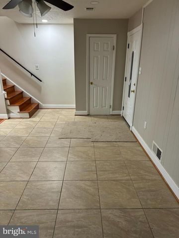 2902 BUELL CT, Dumfries, VA 22026