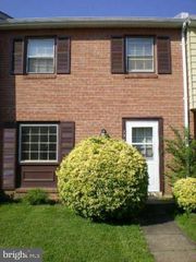 2902 BUELL CT, Dumfries, VA 22026