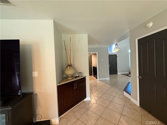 902 Cannon, Riverside, CA 92506