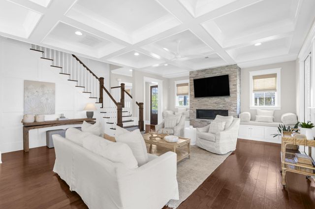 1635 Pierce Street, Charleston, SC 29492