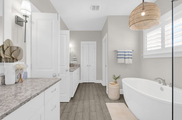 1635 Pierce Street, Charleston, SC 29492