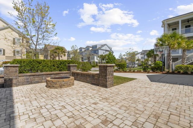 1635 Pierce Street, Charleston, SC 29492