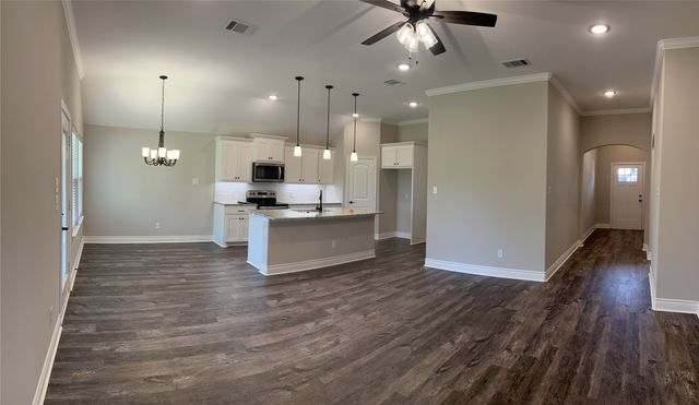 708 Ransom Way, Greenville, TX 75402