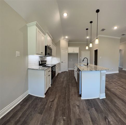 708 Ransom Way, Greenville, TX 75402