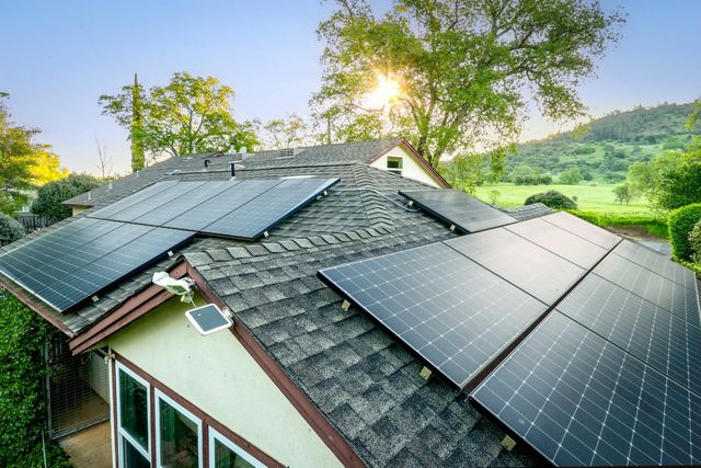 12602 Spenceville Rd, Penn Valley, CA 95946