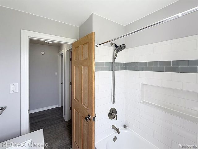 28455 Birchlawn Street, Garden City, MI 48135