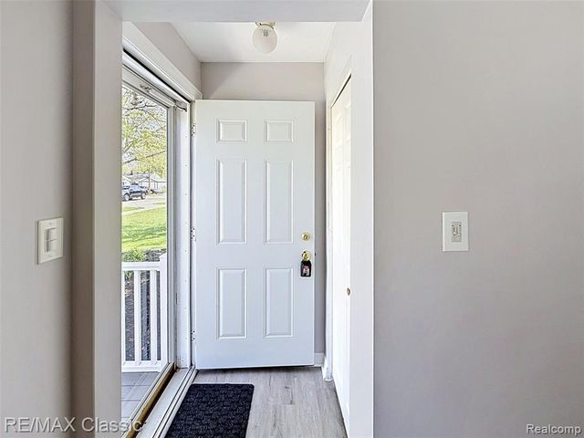 28455 Birchlawn Street, Garden City, MI 48135