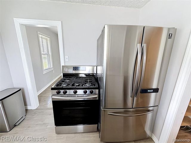 28455 Birchlawn Street, Garden City, MI 48135