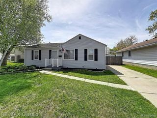 28455 Birchlawn Street, Garden City, MI 48135