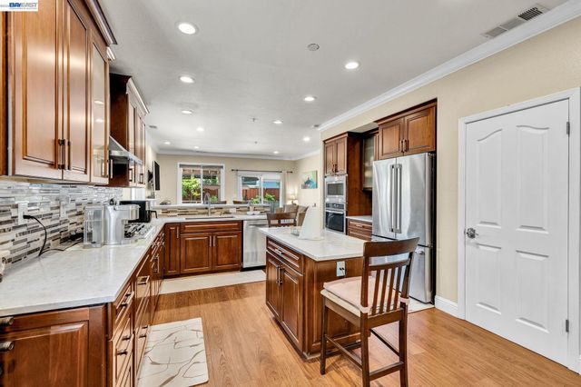 1275 Nice Ct, Livermore, CA 94551