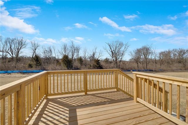 600 Wild Lupine Lane, Raymore, MO 64083