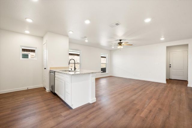 13808 Flint Avenue, Lubbock, TX 79423