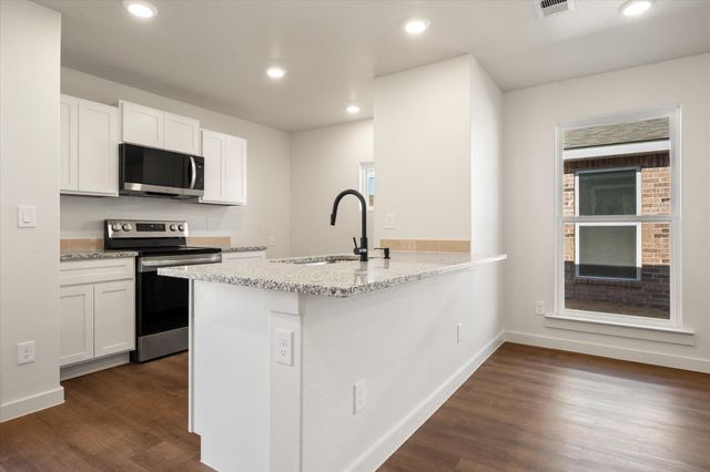 13808 Flint Avenue, Lubbock, TX 79423