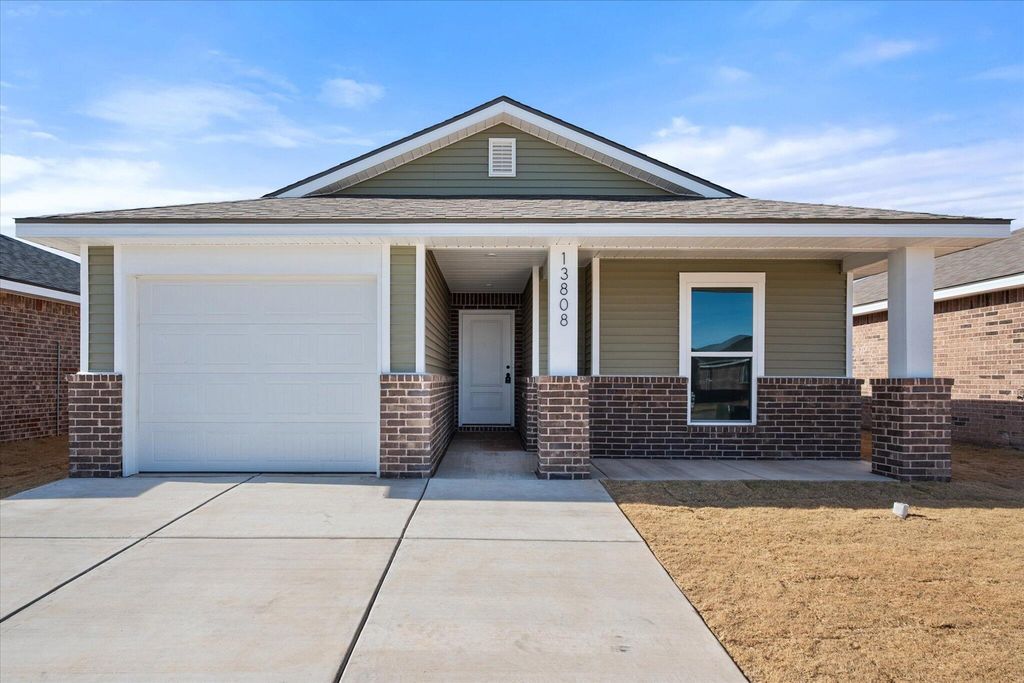 13808 Flint Avenue, Lubbock, TX 79423