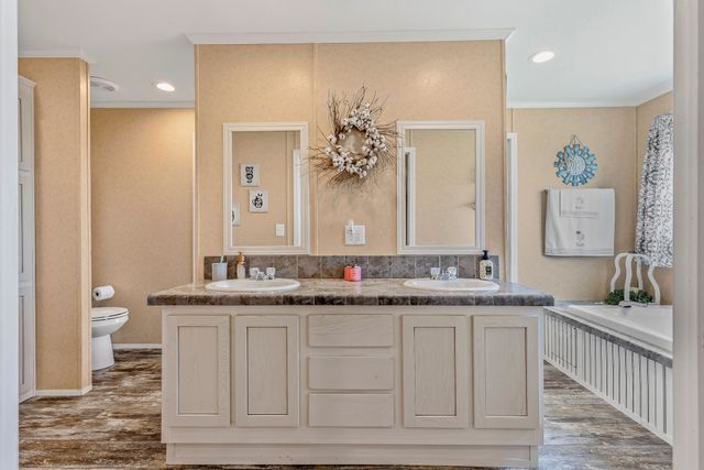 7390 Shoreline Drive, Lone Oak, TX 75453