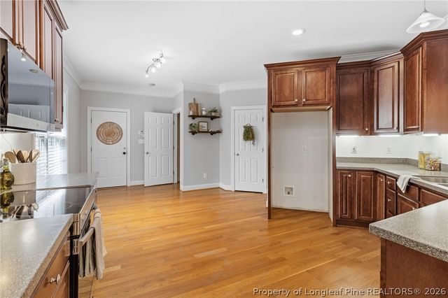 327 Ridgeway Court, Fayetteville, NC 28311