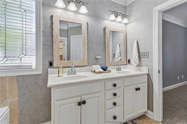 327 Ridgeway Court, Fayetteville, NC 28311
