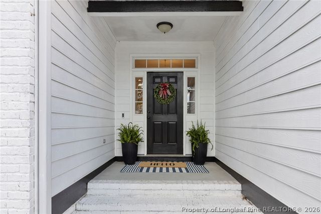 327 Ridgeway Court, Fayetteville, NC 28311