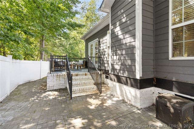 327 Ridgeway Court, Fayetteville, NC 28311