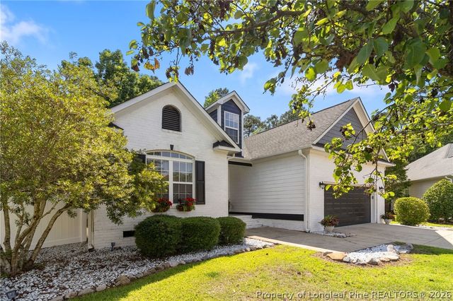 327 Ridgeway Court, Fayetteville, NC 28311